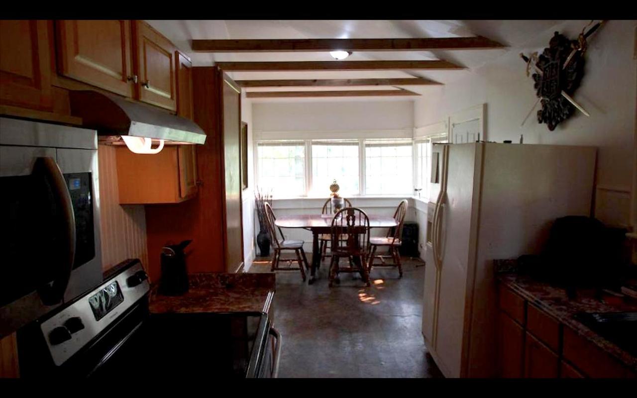 Country House On 1 Acre 4 Beds Great For Events Or A Quiet Weekend! Independence Exteriör bild